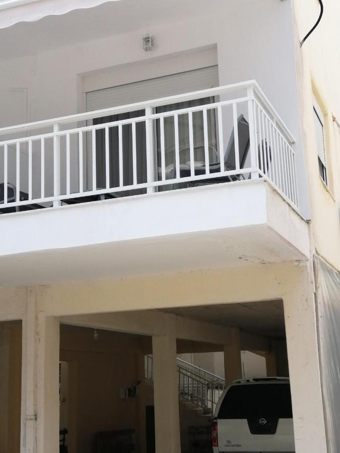 Totani Lux Διαμέρισμα Περαία Εξωτερικό φωτογραφία